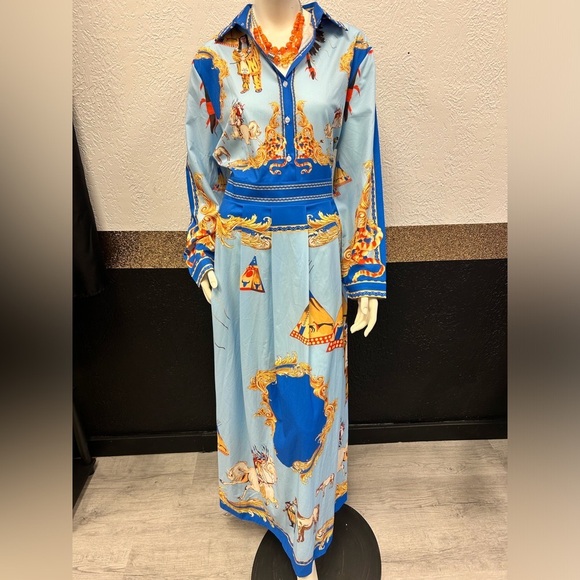 By Nancy Dress - Picture 1 of 4